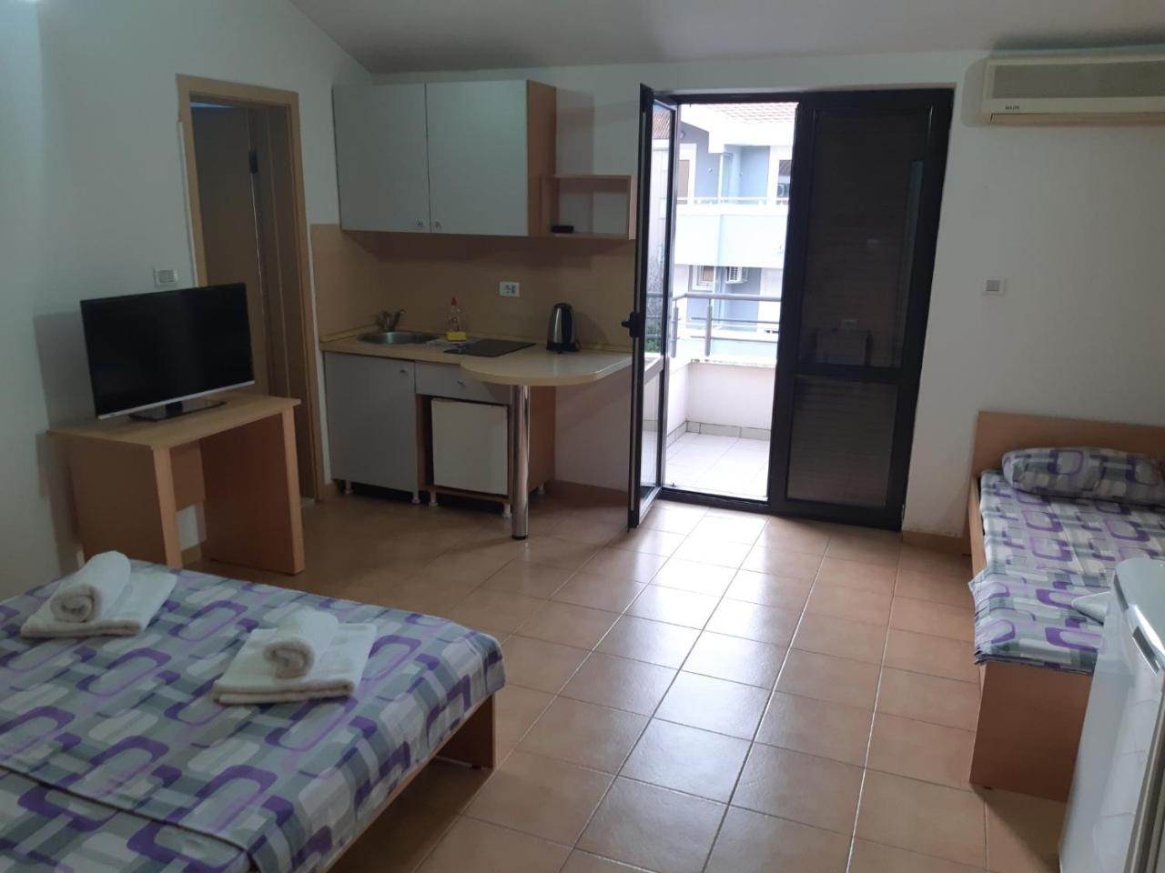 Apartments Mare Budua Esterno foto